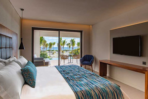 Swim Up Suites at Majestic Costa Mujeres